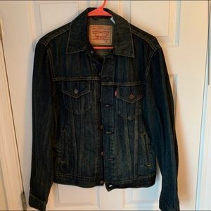 Levi’s Denim Trucker Jacket SMALL